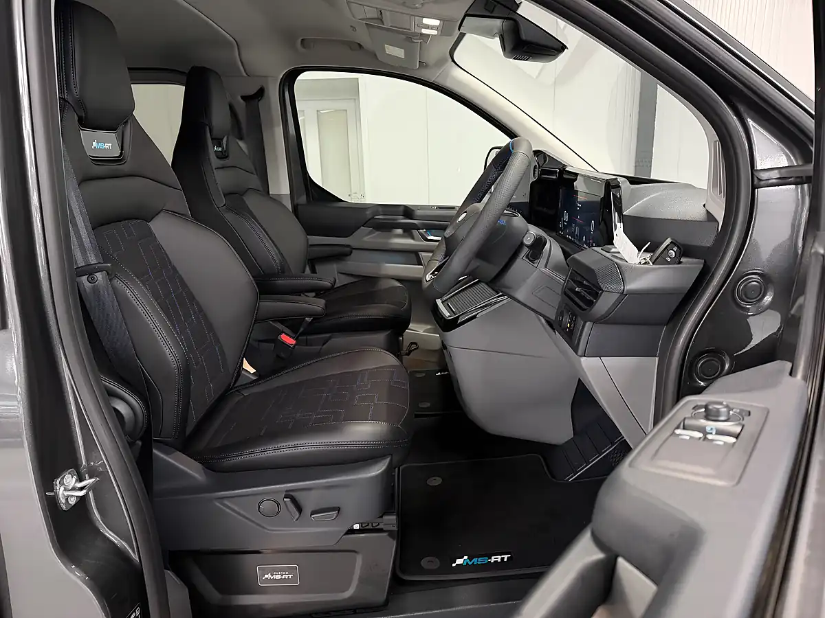 Used 2026 Ford Transit Custom Ms-Rt Crew Van Double Cab Magnetic Grey Metallic - Interior and Exterior details 11