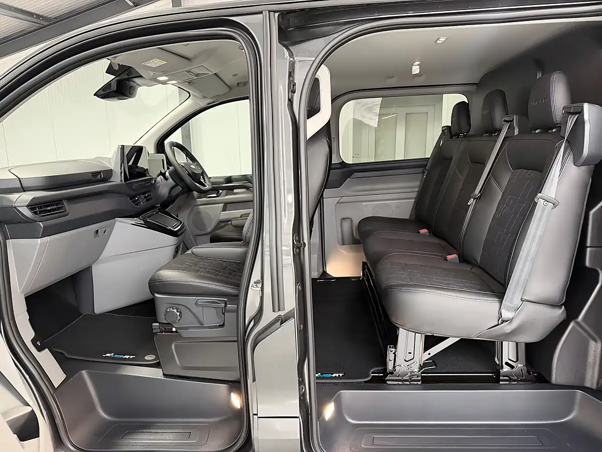 Used 2026 Ford Transit Custom Ms-Rt Crew Van Double Cab Magnetic Grey Metallic - Interior and Exterior details 17