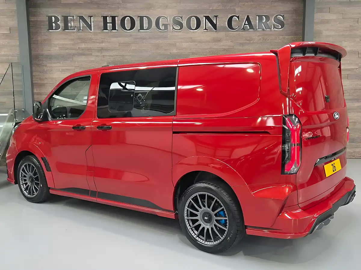 Used 2026 Ford Transit Custom Ms-Rt Ms-Rt Crew Van Double Cab Red - Interior and Exterior details 9