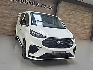Used 2026 Ford Transit Custom Msrt Frozen White - Interior and Exterior details 4