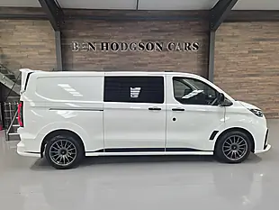 Used 2026 Ford Transit Custom Msrt Frozen White - Interior and Exterior details 7