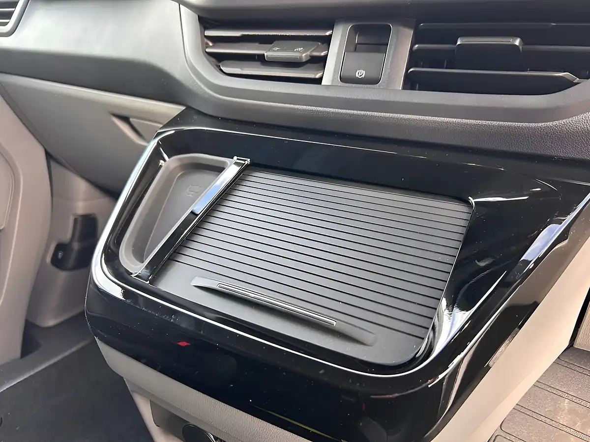 Used 2026 Ford Transit Custom Sport Crew Van Double Cab Grey - Interior and Exterior details 12