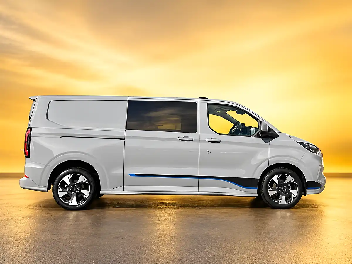 Used 2026 Ford Transit Custom Sport Crew Van Double Cab Grey - Interior and Exterior details 2