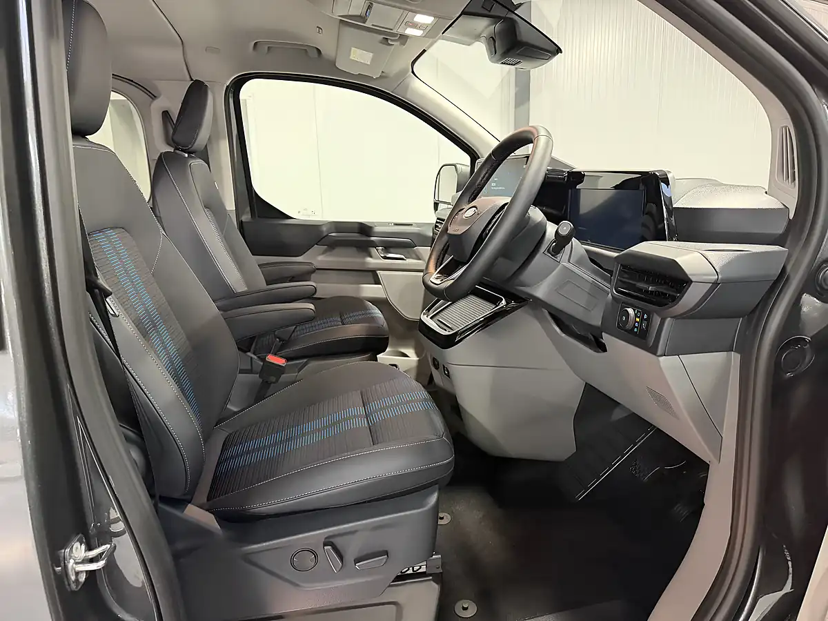 Used 2026 Ford Transit Custom Sport Crew Van Magnetic Grey Metallic - Interior and Exterior details 10