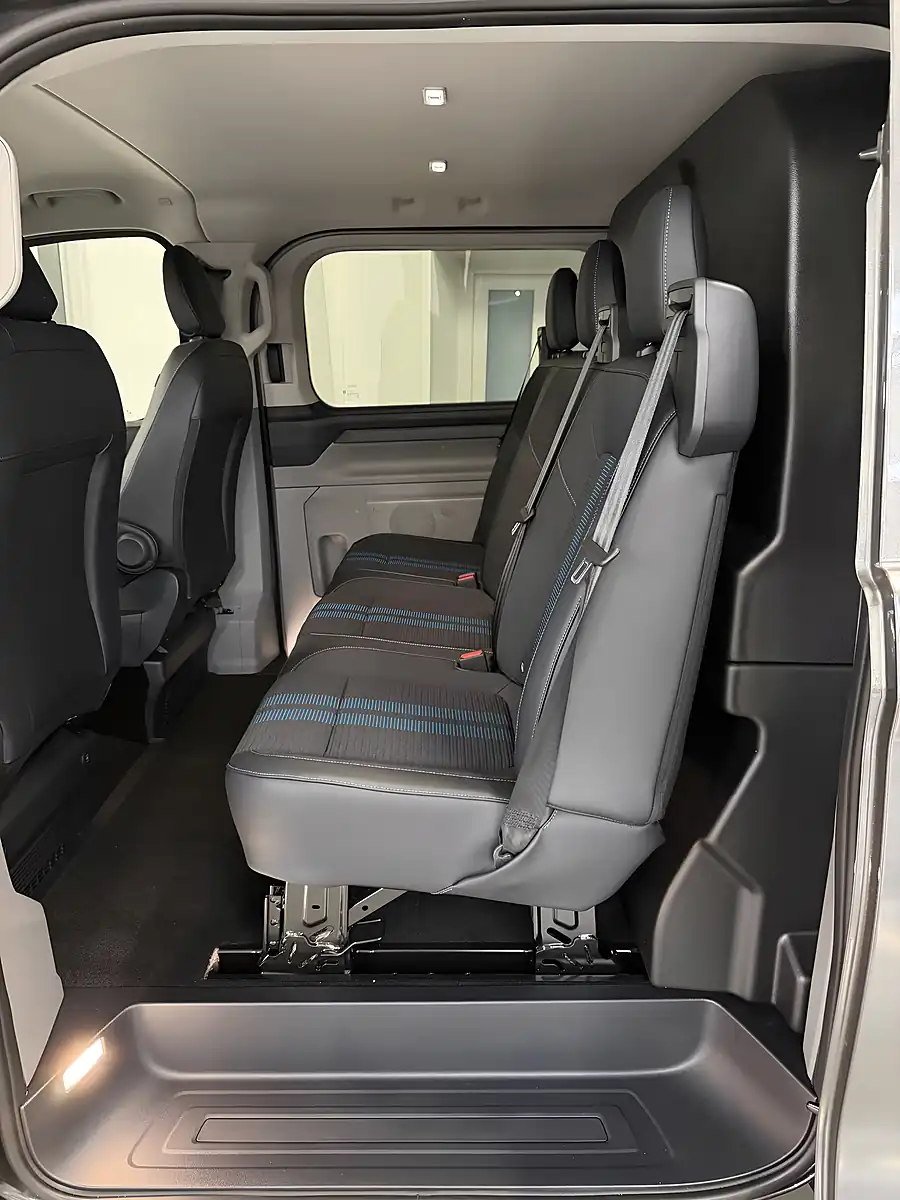 Used 2026 Ford Transit Custom Sport Crew Van Magnetic Grey Metallic - Interior and Exterior details 15
