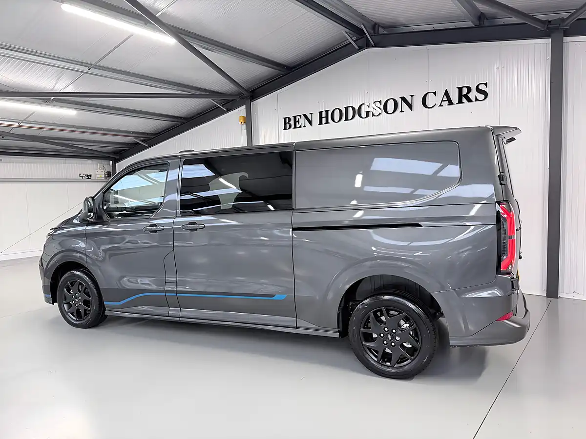 Used 2026 Ford Transit Custom Sport Crew Van Magnetic Grey Metallic - Interior and Exterior details 4