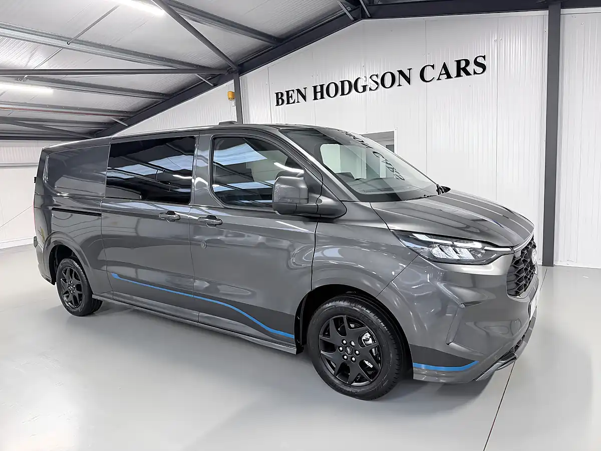 Used 2026 Ford Transit Custom Sport Crew Van Magnetic Grey Metallic - Interior and Exterior details 6