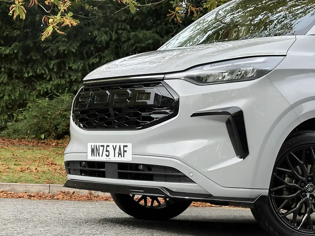 Used 2026 Ford Transit Custom V710 Limited Grey - Interior and Exterior details 5