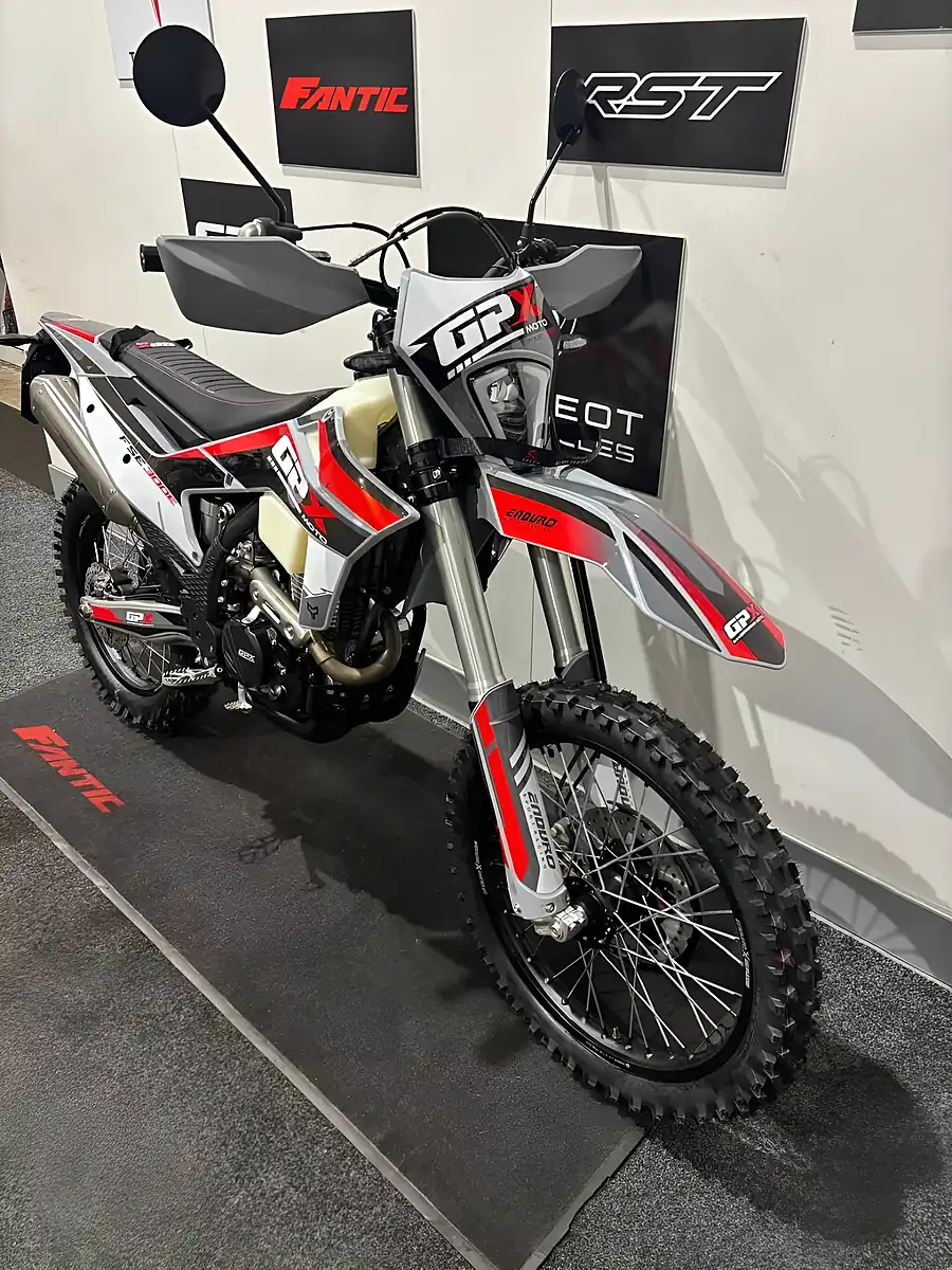 Used 2026 Gpx Moto 300 - Interior and Exterior details 10