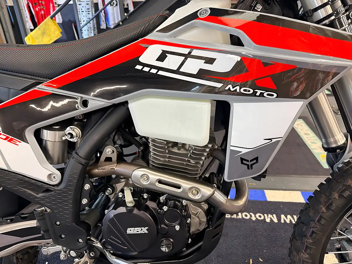 Used 2026 Gpx Moto Fse 300E - Interior and Exterior details 10