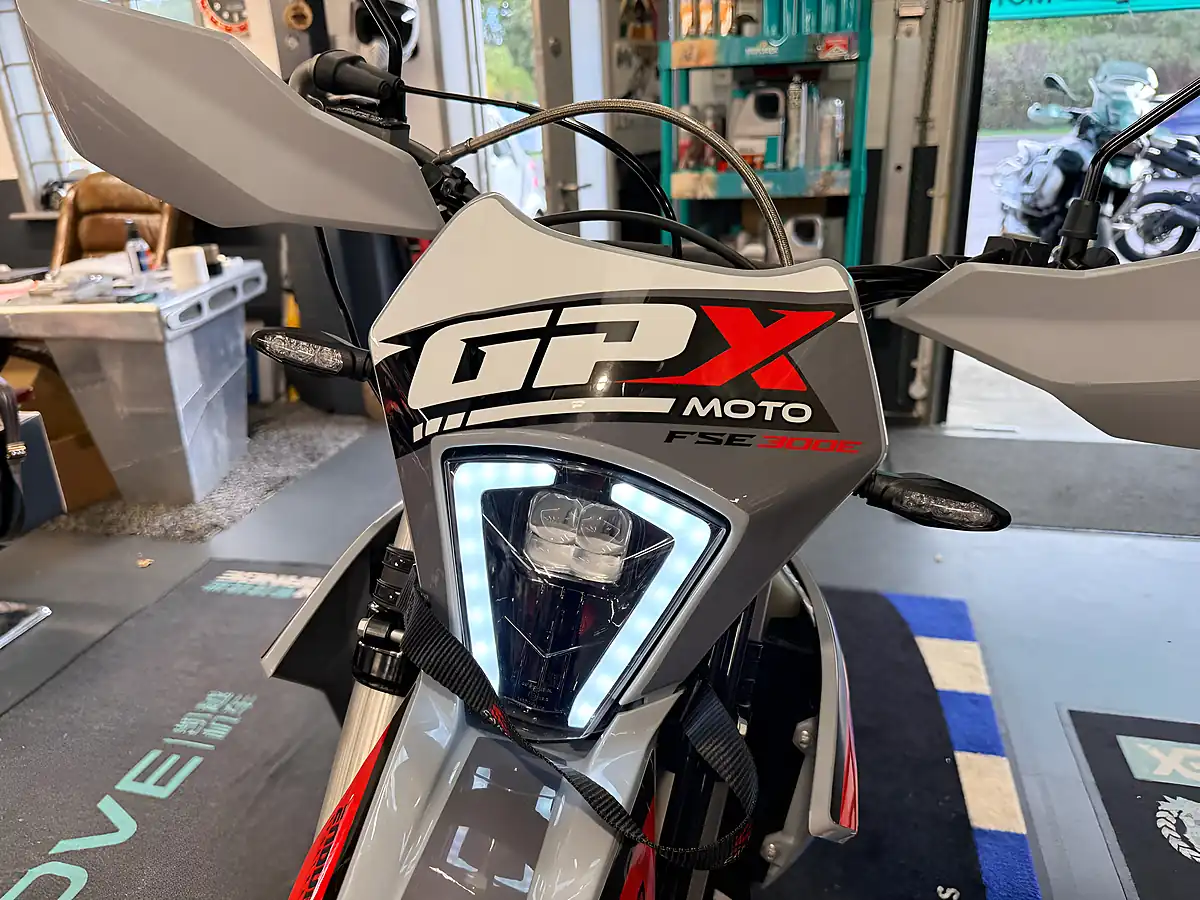 Used 2026 Gpx Moto Fse 300E - Interior and Exterior details 16