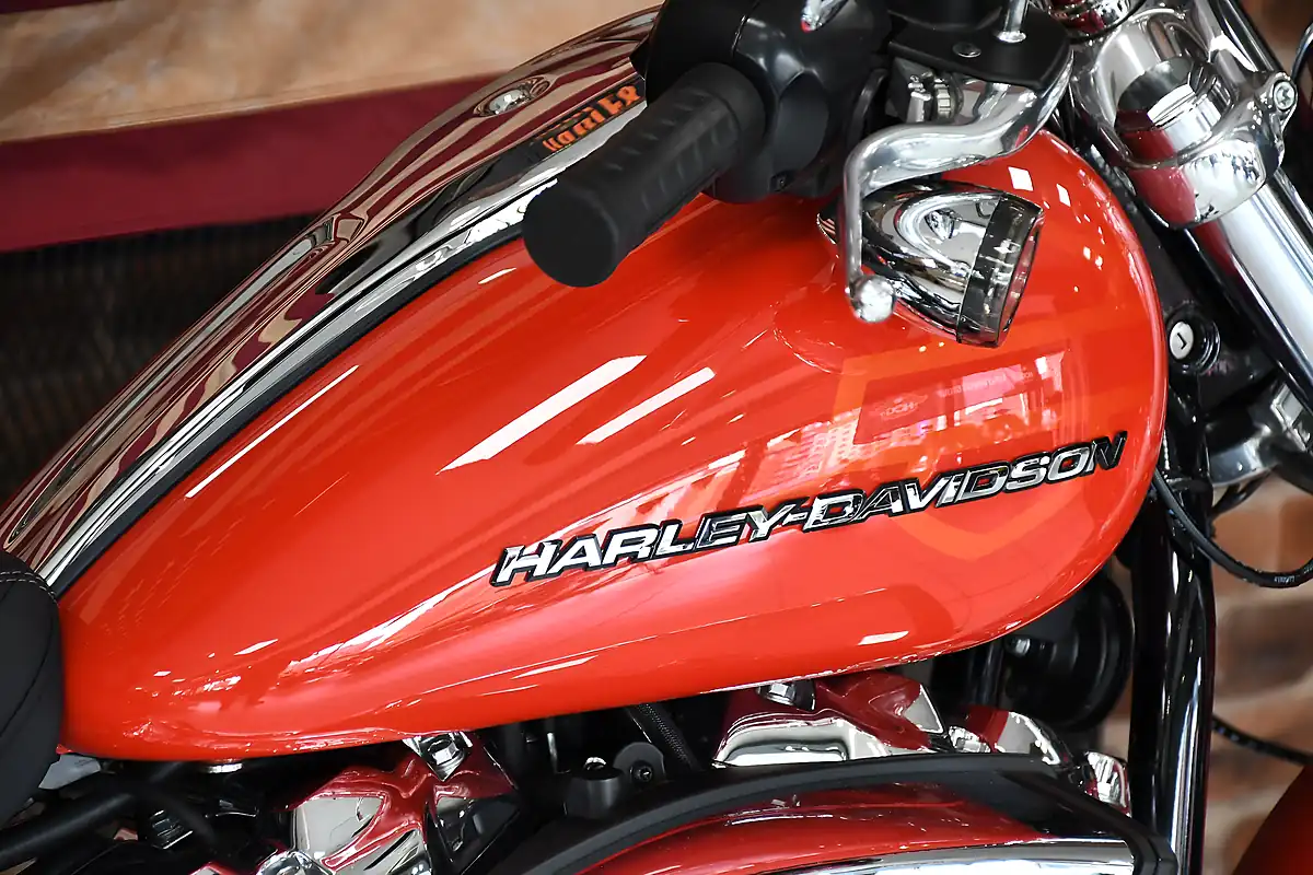 Used 2026 Harley-Davidson Breakout 117 S Blood Orange - Interior and Exterior details 2