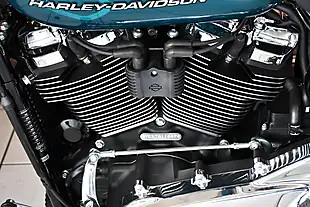 Used 2026 Harley-Davidson Breakout 117 Teal Blue - Interior and Exterior details 11