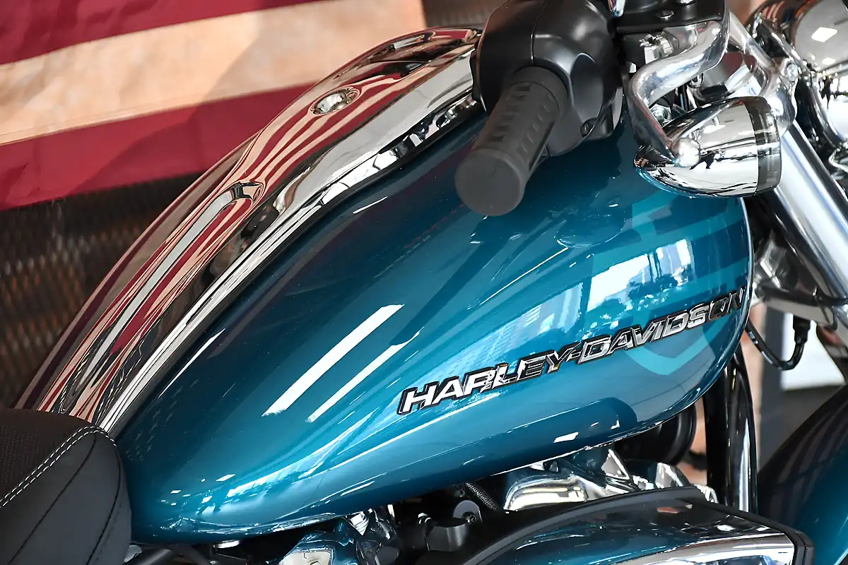 Used 2026 Harley-Davidson Breakout 117 Teal Blue - Interior and Exterior details 2