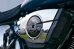 Used 2026 Harley-Davidson Breakout Teal Thunder Teal Thunder - Interior and Exterior details 13