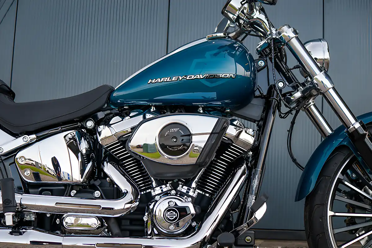 Used 2026 Harley-Davidson Breakout Teal Thunder Teal Thunder - Interior and Exterior details 7
