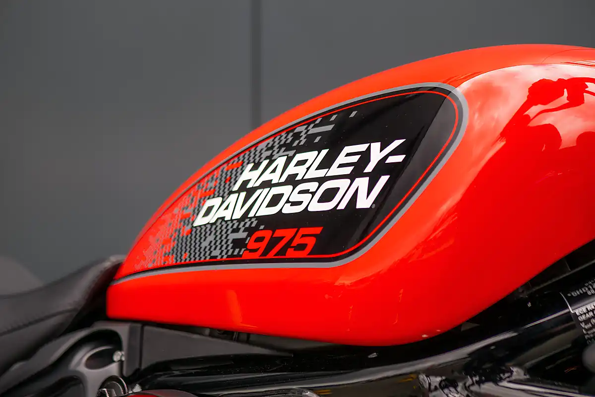 Used 2026 Harley-Davidson Nightster Blood Orange - Interior and Exterior details 9
