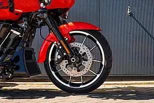Used 2026 Harley-Davidson Road Glide 3 Blood Orange - Interior and Exterior details 7