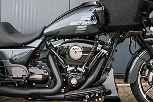 Used 2026 Harley-Davidson Road Glide 3 Iron Horse Metallic - Interior and Exterior details 10