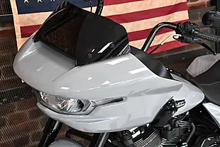 Used 2026 Harley-Davidson Road Glide Billiard Gray - Interior and Exterior details 13