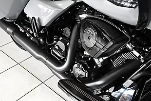 Used 2026 Harley-Davidson Road Glide Billiard Gray - Interior and Exterior details 3