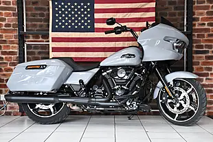 Used 2026 Harley-Davidson Road Glide Billiard Gray - Interior and Exterior details 6