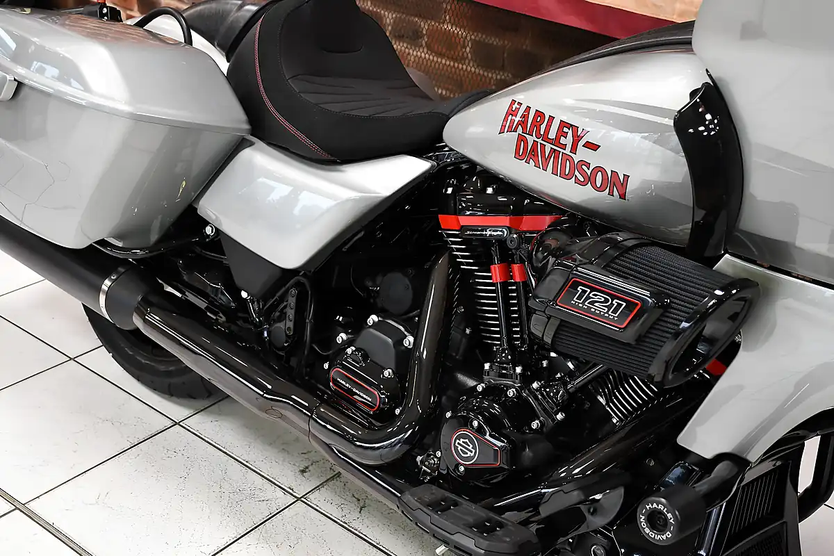 Used 2026 Harley-Davidson Road Glide Cvo ST - Interior and Exterior details 3