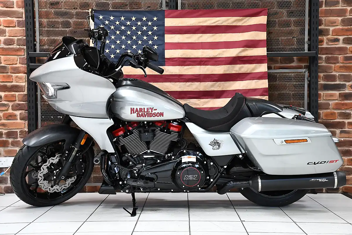 Used 2026 Harley-Davidson Road Glide Cvo ST - Interior and Exterior details 7