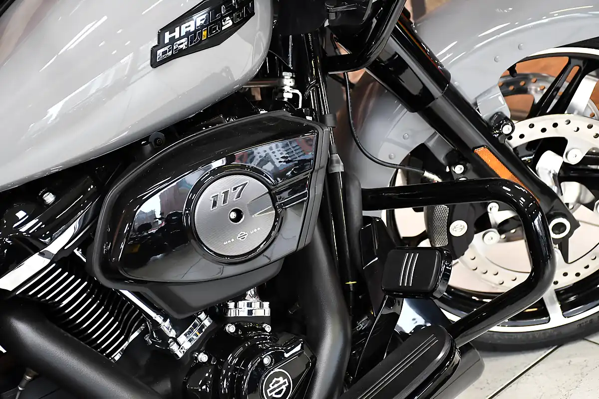 Used 2026 Harley-Davidson Road Glide - Interior and Exterior details 4
