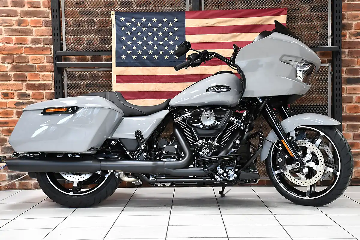 Used 2026 Harley-Davidson Road Glide - Interior and Exterior details 6
