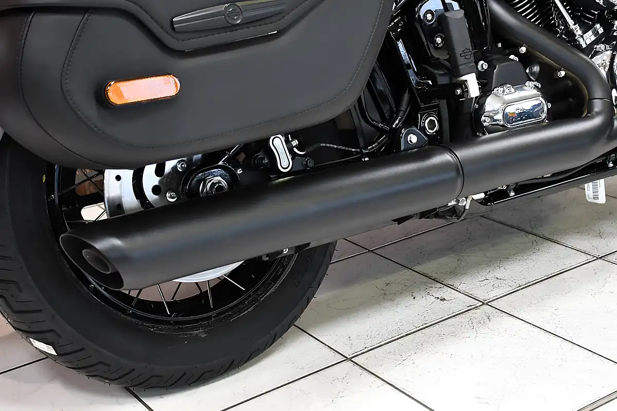 Used 2026 Harley-Davidson Softail Flhc Heritage Classic - Interior and Exterior details 16