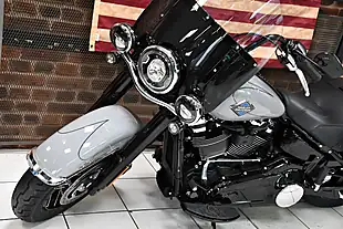 Used 2026 Harley-Davidson Softail Flhc Heritage Classic - Interior and Exterior details 19