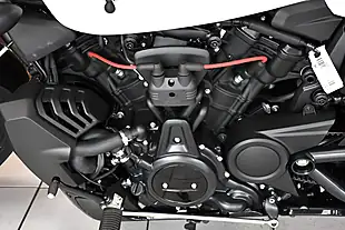 Used 2026 Harley-Davidson Sportster S White Onyx Pearl - Interior and Exterior details 10