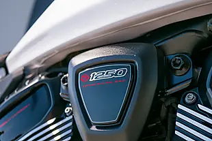 Used 2026 Harley-Davidson Sportster S White Onyx Pearl - Interior and Exterior details 11