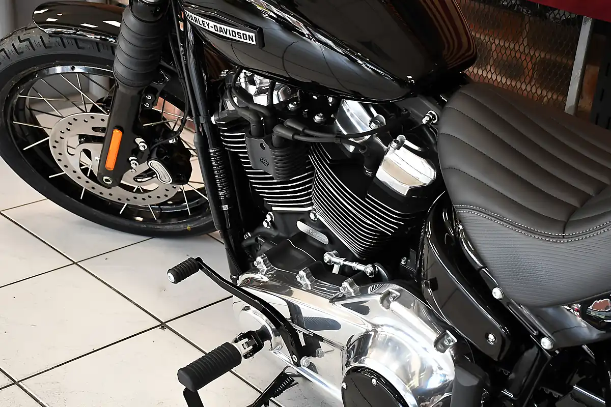 Used 2026 Harley-Davidson Street Bob - Interior and Exterior details 9