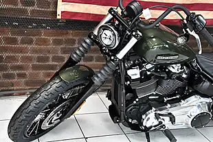 Used 2026 Harley-Davidson Street Bob Olive Steel Metal - Interior and Exterior details 12