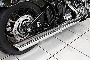 Used 2026 Harley-Davidson Street Bob Olive Steel Metal - Interior and Exterior details 4