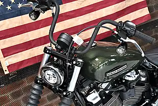 Used 2026 Harley-Davidson Street Bob Olive Steel Metal - Interior and Exterior details 8