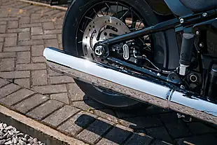 Used 2026 Harley-Davidson Street Bob Vivid Black - Interior and Exterior details 13