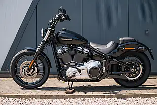Used 2026 Harley-Davidson Street Bob Vivid Black - Interior and Exterior details 15