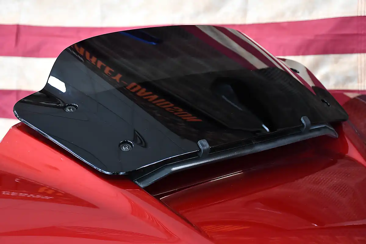 Used 2026 Harley-Davidson Street Glide Brilliant Red - Interior and Exterior details 16