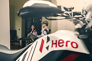 Used 2026 Hero Xpulse 200 Pro Pearl Fadeless White - Interior and Exterior details 20