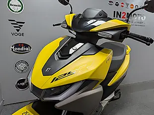 Used 2026 Hero Zoom R Yellow - Interior and Exterior details 15