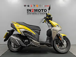 Used 2026 Hero Zoom R Yellow - Interior and Exterior details 2