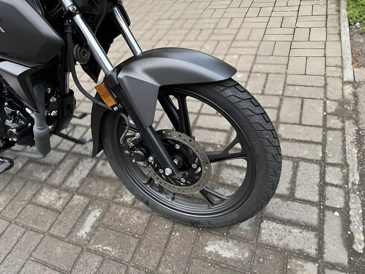 Used 2026 Honda CB125F Commuter Grey - Interior and Exterior details 13