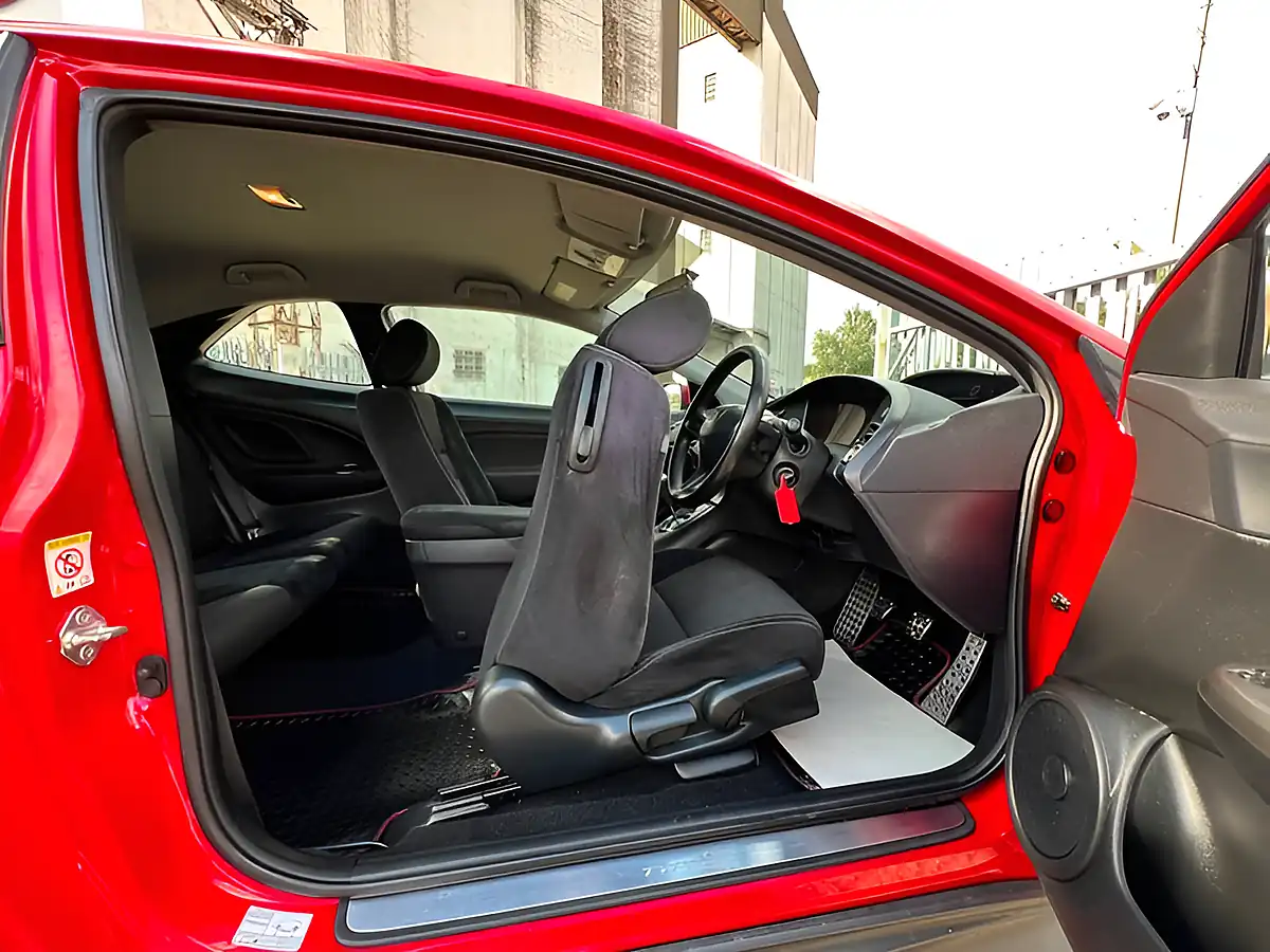 Used 2026 Honda Civic Type S Red - Interior and Exterior details 16