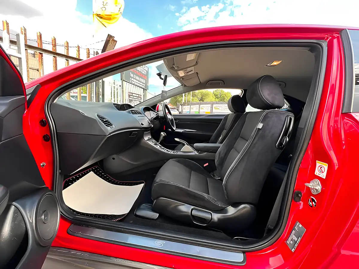Used 2026 Honda Civic Type S Red - Interior and Exterior details 18