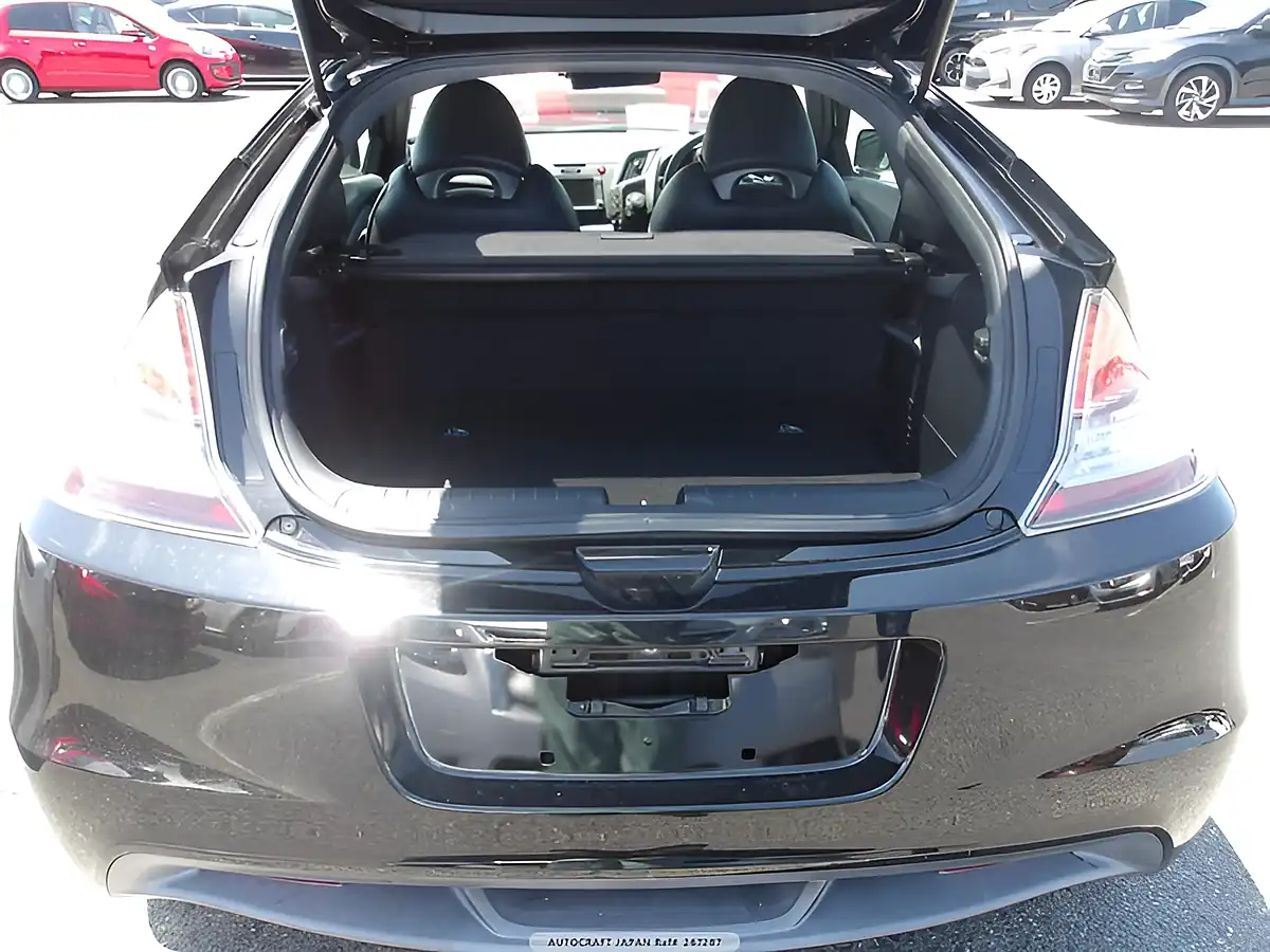 Used 2026 Honda Cr-Z Alpha Black Label Crystal Black Pearl - Interior and Exterior details 10