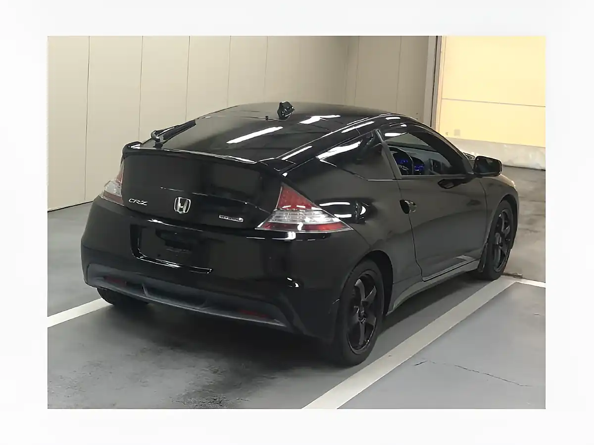 Used 2026 Honda Cr-Z Alpha Black Label Crystal Black Pearl - Interior and Exterior details 4