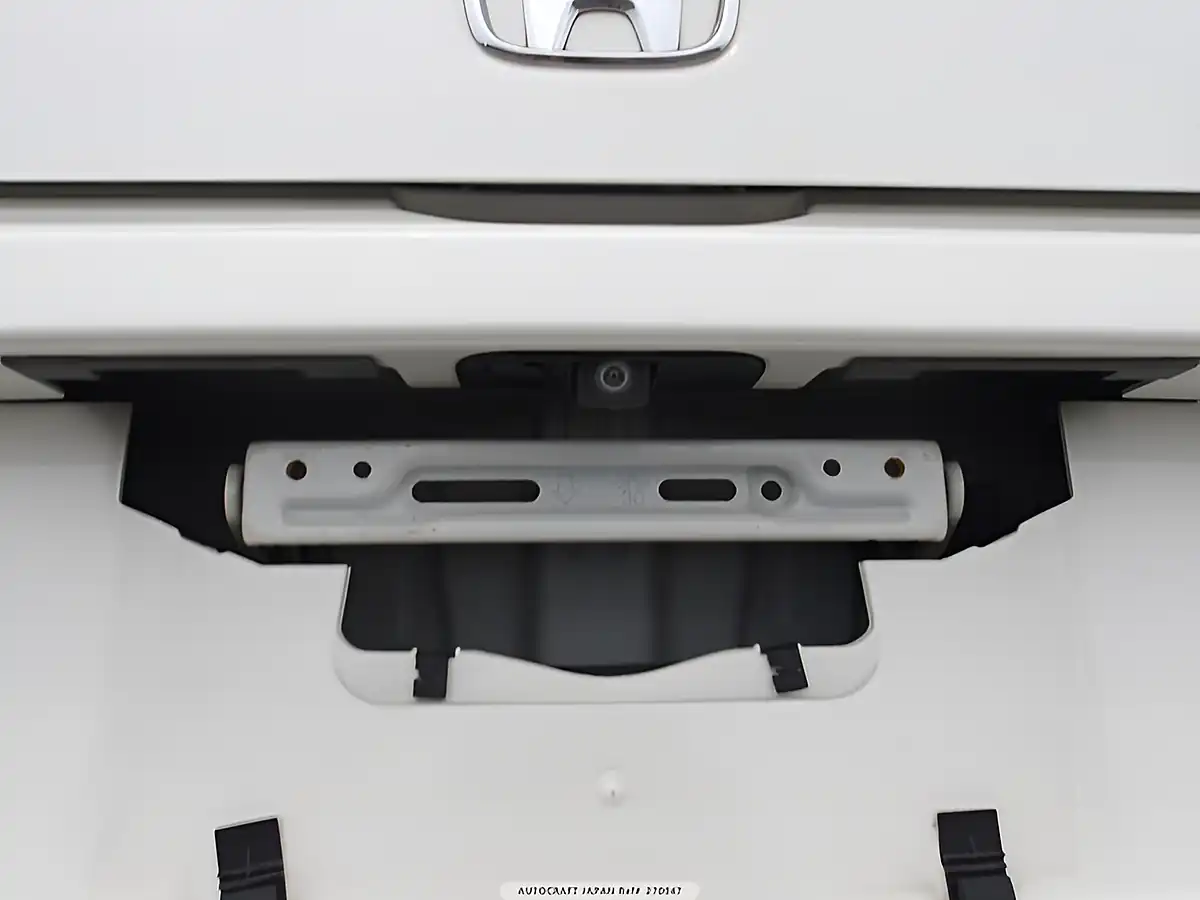 Used 2026 Honda Cr-Z Alpha Premium White Pearl - Interior and Exterior details 11
